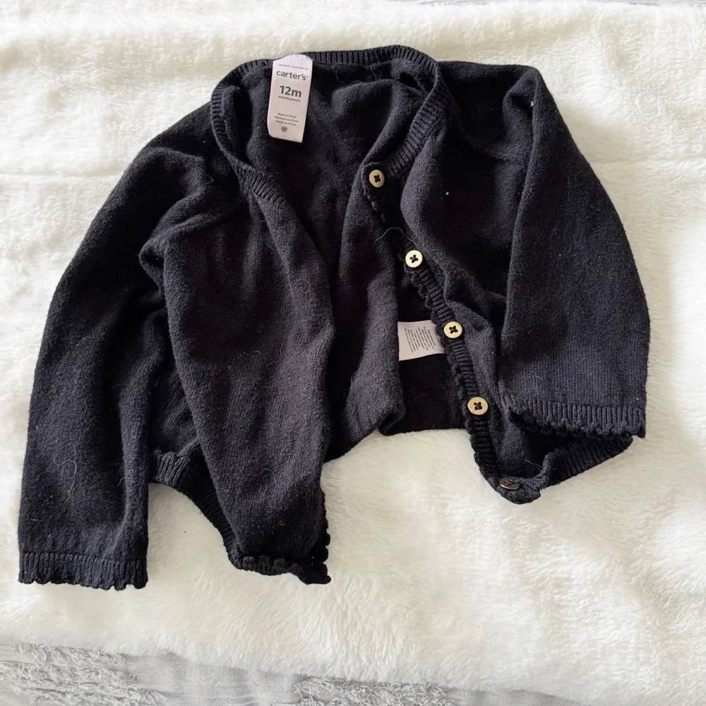 Carter's scalloped edge knit Black cotton sweater Cardigan size 12 months